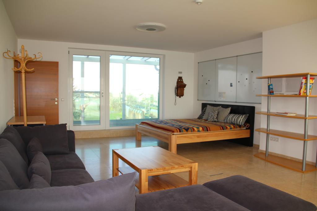 Danube Apartment With City View 비엔나 객실 사진